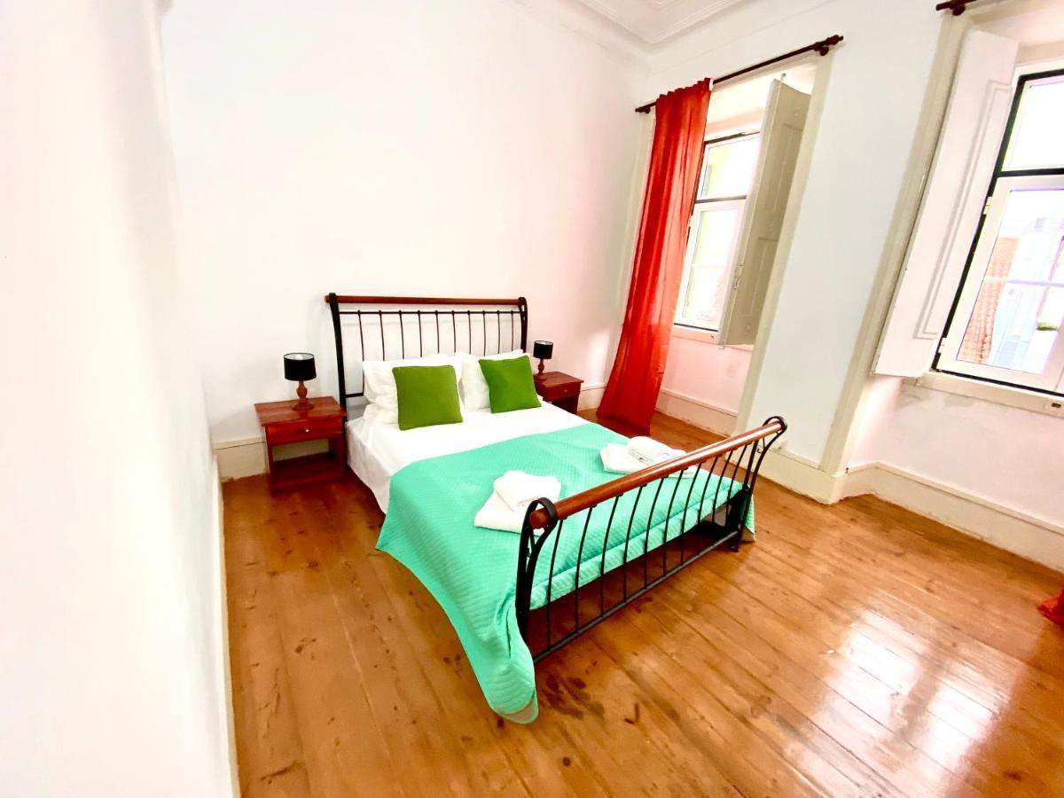 Gæstehus Artdeco Chiado 4 - Large Comfortable Double With Shared Bathroom